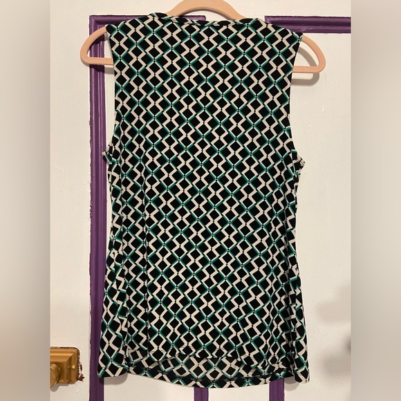 Dana Buchanan Green White & Blck Top Size M - Picture 3 of 3